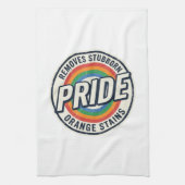 Vintage-Stolz-Protest Regenbogen-Abzeichen Vektor- Geschirrtuch (Vertikal)