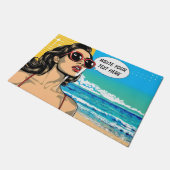 Vintage Strandfrau Fußmatte (Schrägansicht)