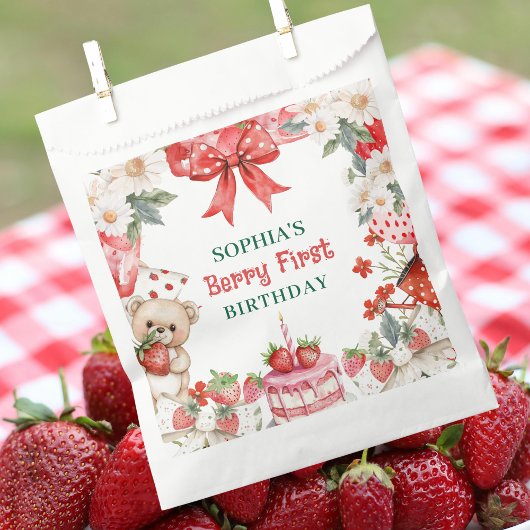 Vintage Strawberry Berry First Birthday  Geschenktütchen