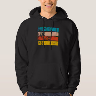 Vintage Streifenfarbe Phantastisch seit November 1 Hoodie