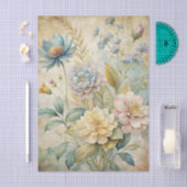 Vintage Style Pastel Botanical Flowers Background Seidenpapier (Handwerk)
