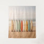 Vintage Surfbretter am Strand Wandteppich (Vorderseite)