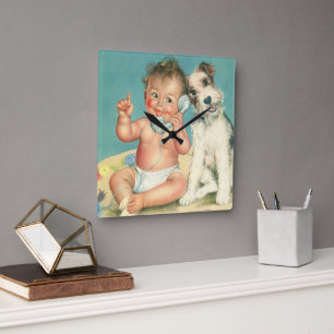 Vintage Süßes Baby telefoniert mit Hund Quadratische Wanduhr
