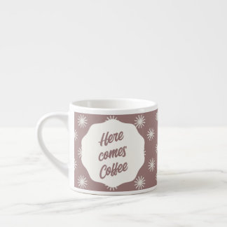 Vintage-Text und Schneeflocken auf Braun Espressotasse