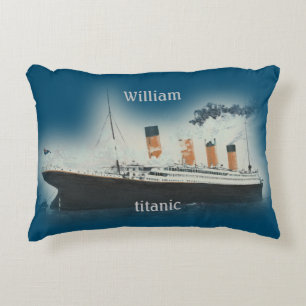 Vintage-Titanic-Ozeandampfer-Junge-See-Name-Schiff Dekokissen