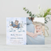 Vintage Travel Airplane Babydusche Party Foto Einladung (Stehend Vorderseite)