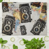 Vintage Travel Camera Muster Geschirrtuch (Gefaltet)