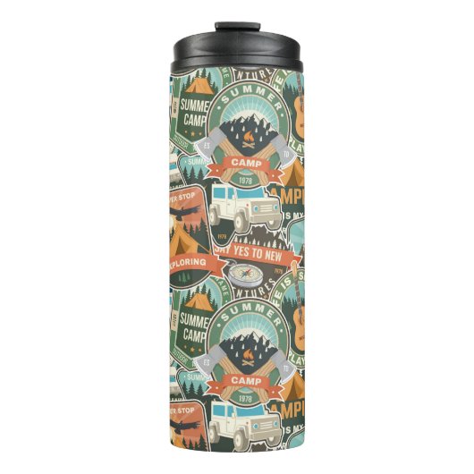 Vintage Travel Explorer-Muster Thermosbecher (Vorderseite)
