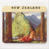Vintage Travel, Neuseeland Landschaft Mutterfrau Mousepad (Vorne)