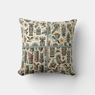 Vintage tropische Tiki-Masken und graugrüne Vögel Kissen