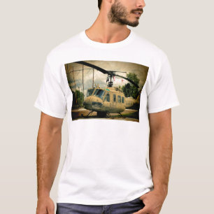 Vintage-UH-1-Huey-Militärhubschrauber aus der Viet T-Shirt