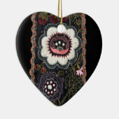 Vintage ungarische Stickerei auf Schwarz Keramikornament (Rechts)