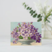 Vintage Vase der violetten Blumen Postkarte (Stehend Vorderseite)