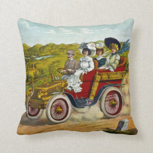 Vintage-Victorian-Automobilist und Damen im Auto Kissen