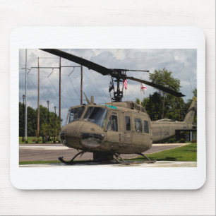 Vintage Vietnam-Ära Uh-1 Huey-Militärhubschrauber Mousepad