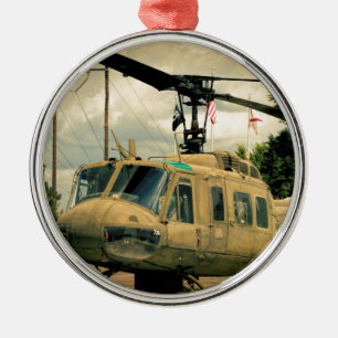 Vintage Vietnam-Ära Uh-1 Huey Militärhubschrauber Silbernes Ornament