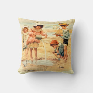 Vintage viktorianische Kinder am Strand Fine Art Kissen