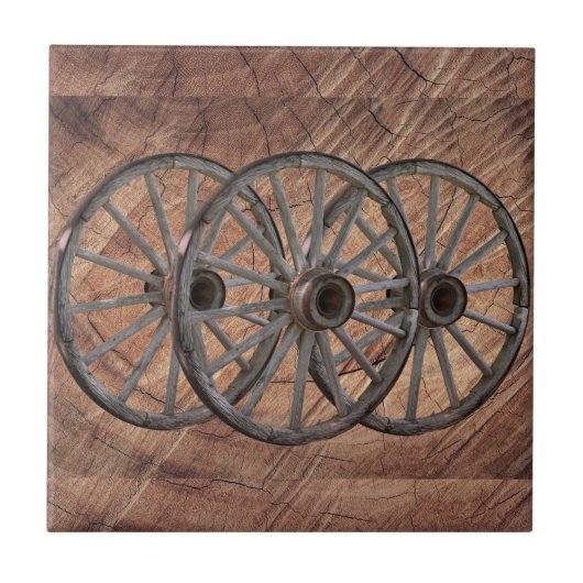 Vintage Wagenräder aus Holz Fliese (Vorderseite)