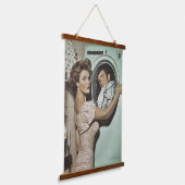 Vintage Waschüberraschung Wandteppich Mit Holzrahmen (Gewinkelt)