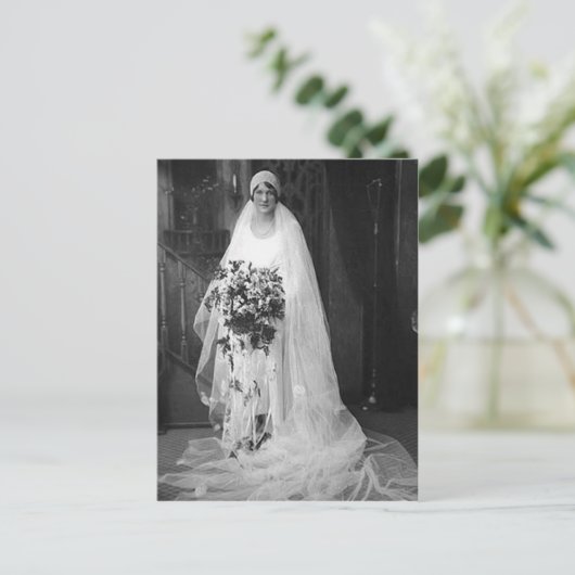 Vintage Wedding Bride Postkarte (Stehend Vorderseite)