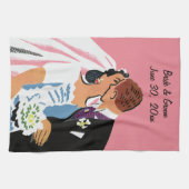 Vintage Wedding, Retro Bridge und Groom Kissing Geschirrtuch (Horizontal)