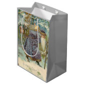 Vintage Weihnachten des Vaters im Schneewald Mittlere Geschenktüte (Rückseite Schrägansicht)