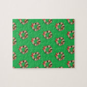 Vintage-Weihnachtsmuster, florale Kränze auf Grün Puzzle (Horizontal)