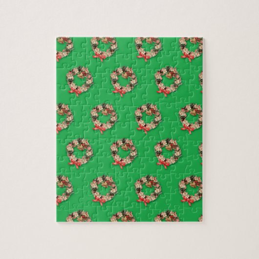 Vintage-Weihnachtsmuster, florale Kränze auf Grün Puzzle (Vertikal)