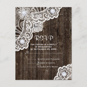 Vintage weiße Spitze auf alte Holzhochzeit RSVP Karte