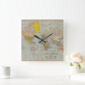 Vintage Weltkarte 1910 Quadratische Wanduhr (Zuhause)