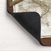 Vintage Weltkarte und -werkzeuge Mousepad (Ecke)