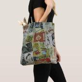 Vintage Werbemauer in Hongkong. Tasche (Von Nahem)