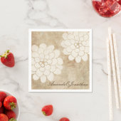 Vintage White Dahlia Floral Wedding Serviette (Beispiel)