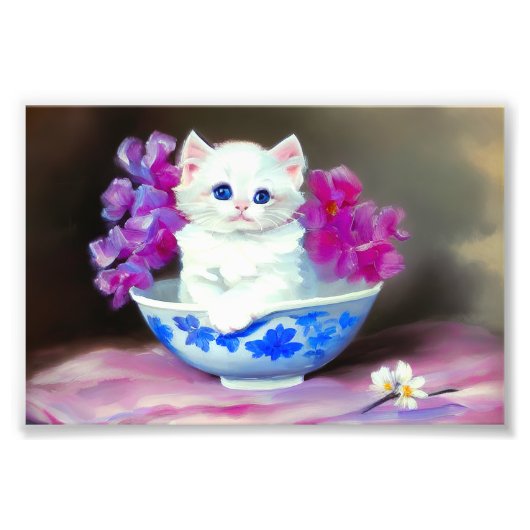 Vintage White Kitten mit rosa Blume Fotodruck (Vorne)
