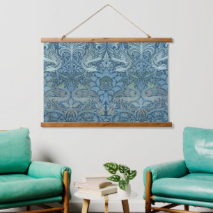 Vintage William Morris Pfau und Drache Wandteppich Mit Holzrahmen