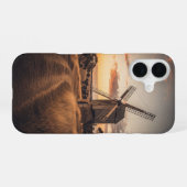 Vintage Windmill in the Countryside iPhone 16 Hülle (Rückseite (Horizontal))