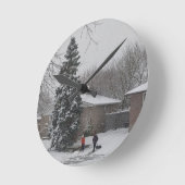 Vintage Winterlandschaft Runde Wanduhr (Winkel)