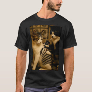Vintage-Zigarettenkatze raucht Tattoo tätowierter  T-Shirt