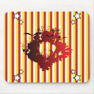 Vintage-Zirkuskern-Grunge-Sonnenstrahlen-Streifen Mousepad