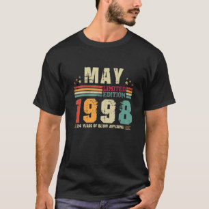 Vintagen 24 Jahre alter Retro Geburtstag Phantasti T-Shirt