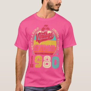 Vintager 42. Geburtstag Phantastisch seit Septembe T-Shirt