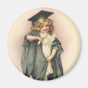 Vintager Abschluss, Mädchen mit einer Kappe und ei Magnet