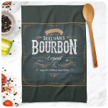 Vintager amerikanischer Bourbon-Personalisiert Whi Geschirrtuch<br><div class="desc">Vintager Look ADD NAME American Bourbon Whiskey Bar design - Anpassen mit Ihrem Namen oder benutzerdefinierten Text.</div>