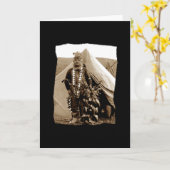 Vintager amerikanischer Lakota-Tänzer Karte (Gelbe Blume)