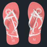 Vintager Ankermonogramm für die Rustikale Koralle Badesandalen<br><div class="desc">Maßgeschneiderte gedreht Flop-Sandalen mit einer rustikalen nautischen Vintagen Ankerillustrierung und einem eigenen Monogramm oder anderem Text. Klicken Sie auf Anpassen,  um Schriftart und Farben zu ändern oder eigene Bilder hinzuzufügen,  um ein einzigartiges Design zu erstellen!</div>