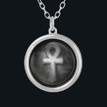 Vintager Ankh Symbol-Schlüssel des Leben-Entwurfs Versilberte Kette<br><div class="desc">Das ankh,  der alias Schlüssel des Lebens,  der Schlüssel des Nils oder springender Punkt ansata (lateinische Bedeutung "Kreuz mit einem Griff"),  waren der alte ägyptische hieroglyphische Charakter,  der "das Leben" las. Er stellt das Konzept des ewigen Lebens dar,  das die allgemeine Bedeutung des Symbols ist.</div>