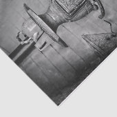 Vintager antiker schwarzer und weißer rustikaler H Seidenpapier (Ausschnitt)