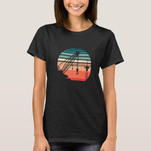 Vintager Bau des Turmkrans von Retro-Betreibern Si T-Shirt