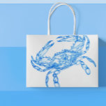 Vintager Blaukrabbe Große Geschenktüte<br><div class="desc">Geschenktasche für Ihre Gourmetgeschenke. Dieses kühne Design im Vorderteil zeichnet sich durch eine Vintage blaue Krabbe und ein gefliestes Muster auf der Rückseite dieser Tasche aus - der antike zeichn wurde von Alma Wad bearbeitet und auf diesem Artikel angewendet. Sie können es jetzt mit einem Namen / Monogramm/Logo anpassen.</div>