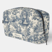 Vintager Blumenchic Blue Toile de jouy Monogram Waschbeutel (Rechte Ecke)